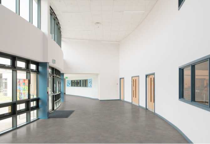 Grey voolcanor tile